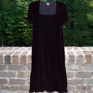 Onyx Nite by Wendy Chaitin Maxi Dress - Size 18